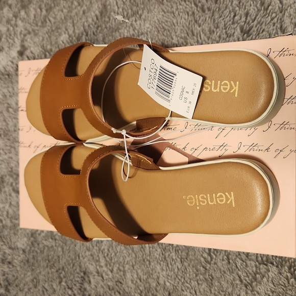 [NWT] Kensie Elena Sandals - Size 8 - Picture 4 of 5